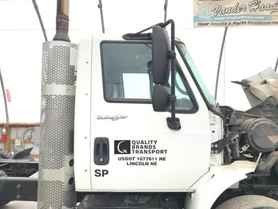 International DuraStar 4400 Front Door Assembly for a International Durastar (4400)