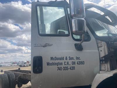 International DuraStar 4400 Front Door Assembly for a International Durastar (4400)