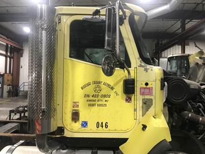 International Paystar 5600i Front Door Assembly for a International 5600I