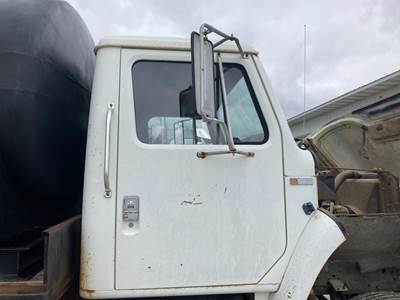 International S1800 Front Door Assembly