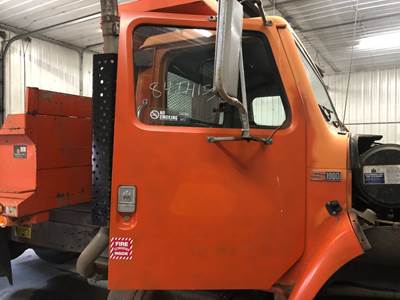 International S1900 Front Door Assembly