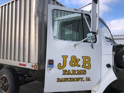 International S1900 Front Door Assembly