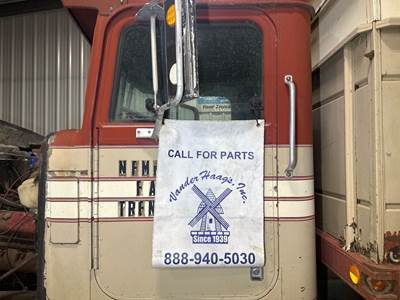 International TranStar 4200 Front Door Assembly for a International 4200 Transtar