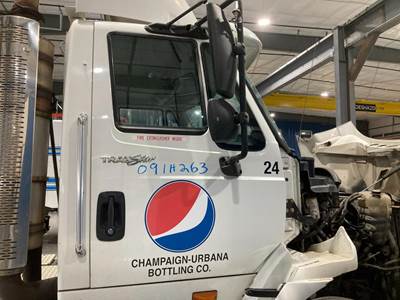 International TranStar 8600 Front Door Assembly for a International Transtar (8600)