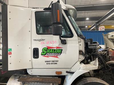 International TranStar 8600 Front Door Assembly for a International Transtar (8600)