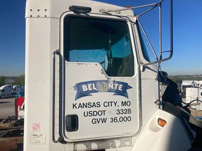 Kenworth T300 Front Door Assembly