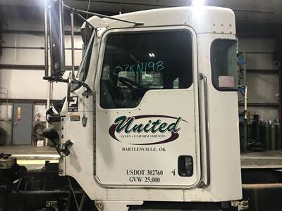 Kenworth T300 Front Door Assembly