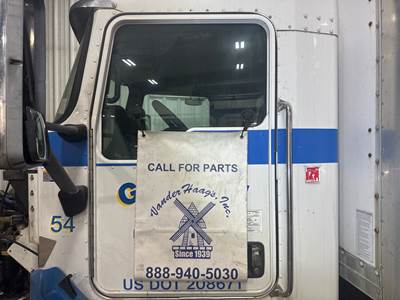 Kenworth T370 Front Door Assembly