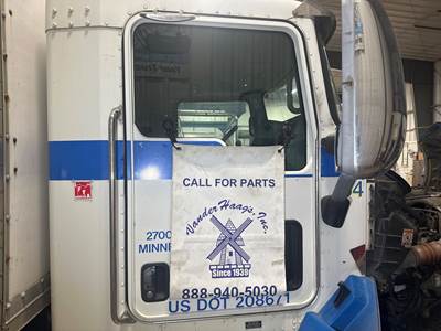 Kenworth T370 Front Door Assembly