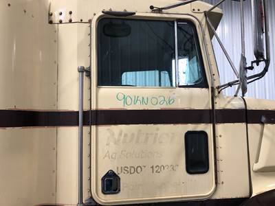 Kenworth T400 Front Door Assembly