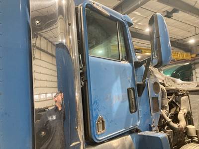 Kenworth T600 Front Door Assembly