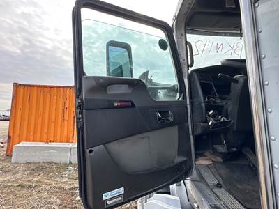 Kenworth T660 Front Door Assembly