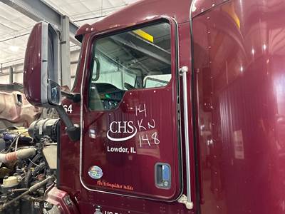 Kenworth T660 Front Door Assembly
