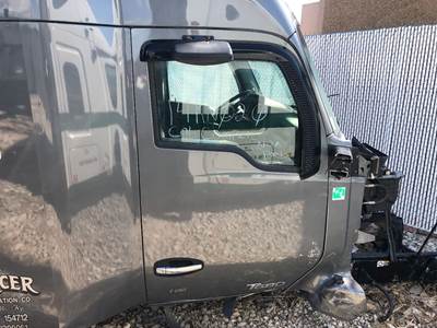 Kenworth T680 Front Door Assembly