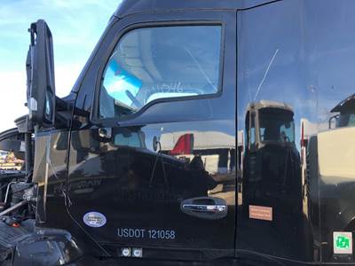 Kenworth T680 Front Door Assembly