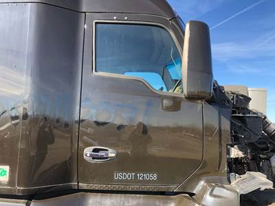 Kenworth T680 Front Door Assembly