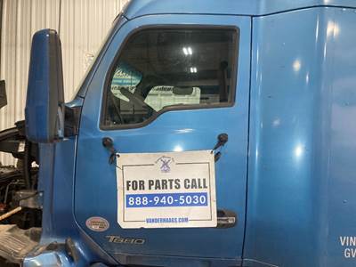Kenworth T680 Front Door Assembly