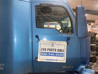 Kenworth T680 Front Door Assembly