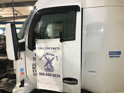 Kenworth T680 Front Door Assembly