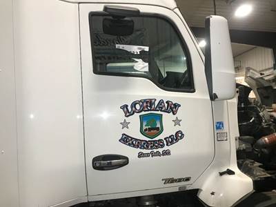 Kenworth T680 Front Door Assembly