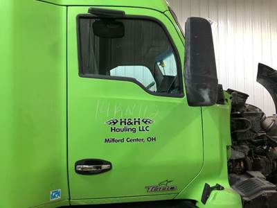 Kenworth T680 Front Door Assembly
