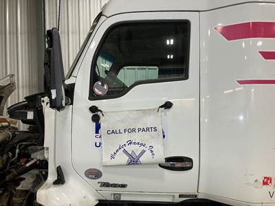 Kenworth T680 Front Door Assembly