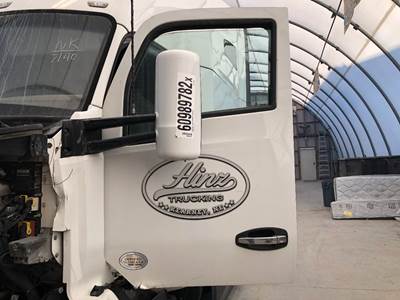 Kenworth T680 Front Door Assembly