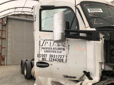 Kenworth T680 Front Door Assembly