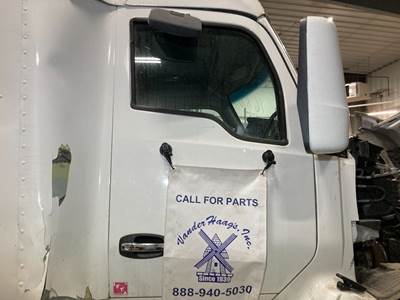 Kenworth T680 Front Door Assembly