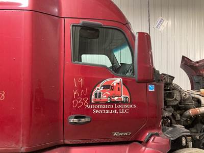 Kenworth T680 Front Door Assembly