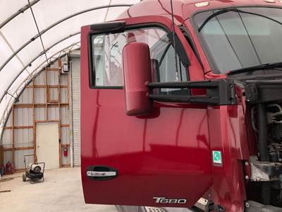 Kenworth T680 Front Door Assembly