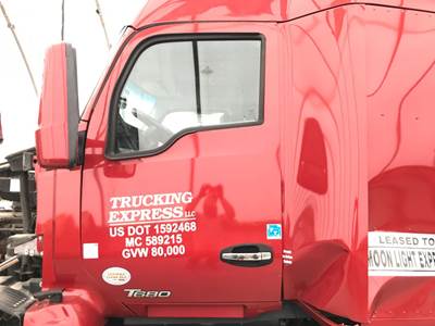 Kenworth T680 Front Door Assembly