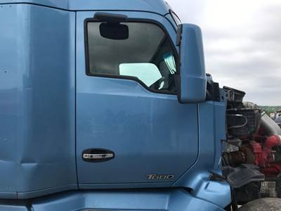 Kenworth T680 Front Door Assembly