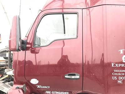 Kenworth T680 Front Door Assembly