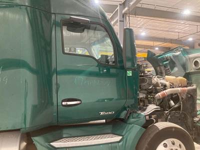 Kenworth T680 Front Door Assembly