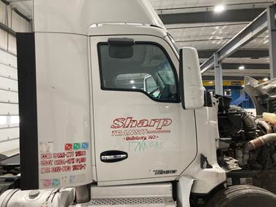 Kenworth T680 Front Door Assembly