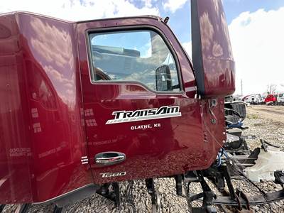 Kenworth T680 Front Door Assembly