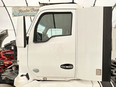 Kenworth T680 Front Door Assembly