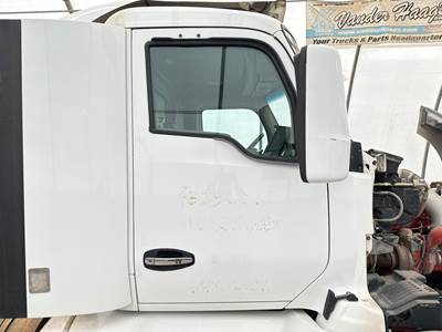 Kenworth T680 Front Door Assembly