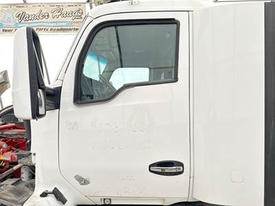 Kenworth T680 Front Door Assembly