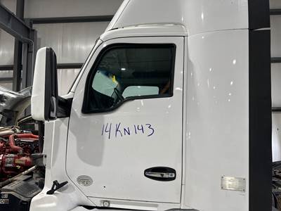 Kenworth T680 Front Door Assembly