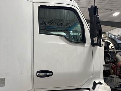 Kenworth T680 Front Door Assembly