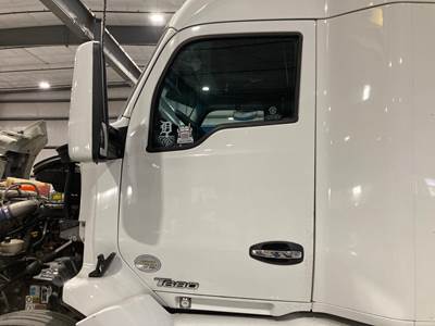 Kenworth T680 Front Door Assembly
