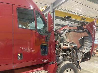 Kenworth T700 Front Door Assembly