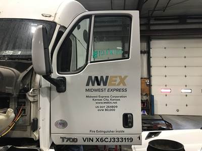 Kenworth T700 Front Door Assembly