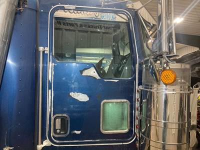 Kenworth W900L Front Door Assembly