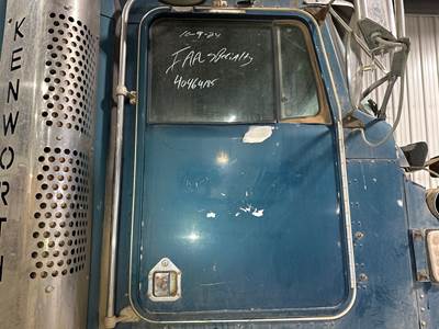 Kenworth W900L Front Door Assembly