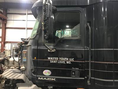 Mack CXU Front Door Assembly