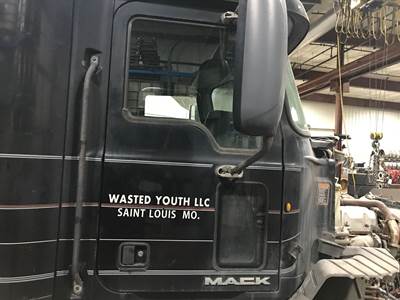 Mack CXU Front Door Assembly