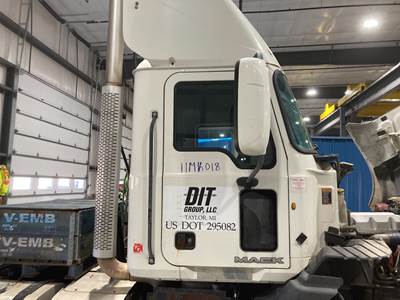 Mack CXU Front Door Assembly